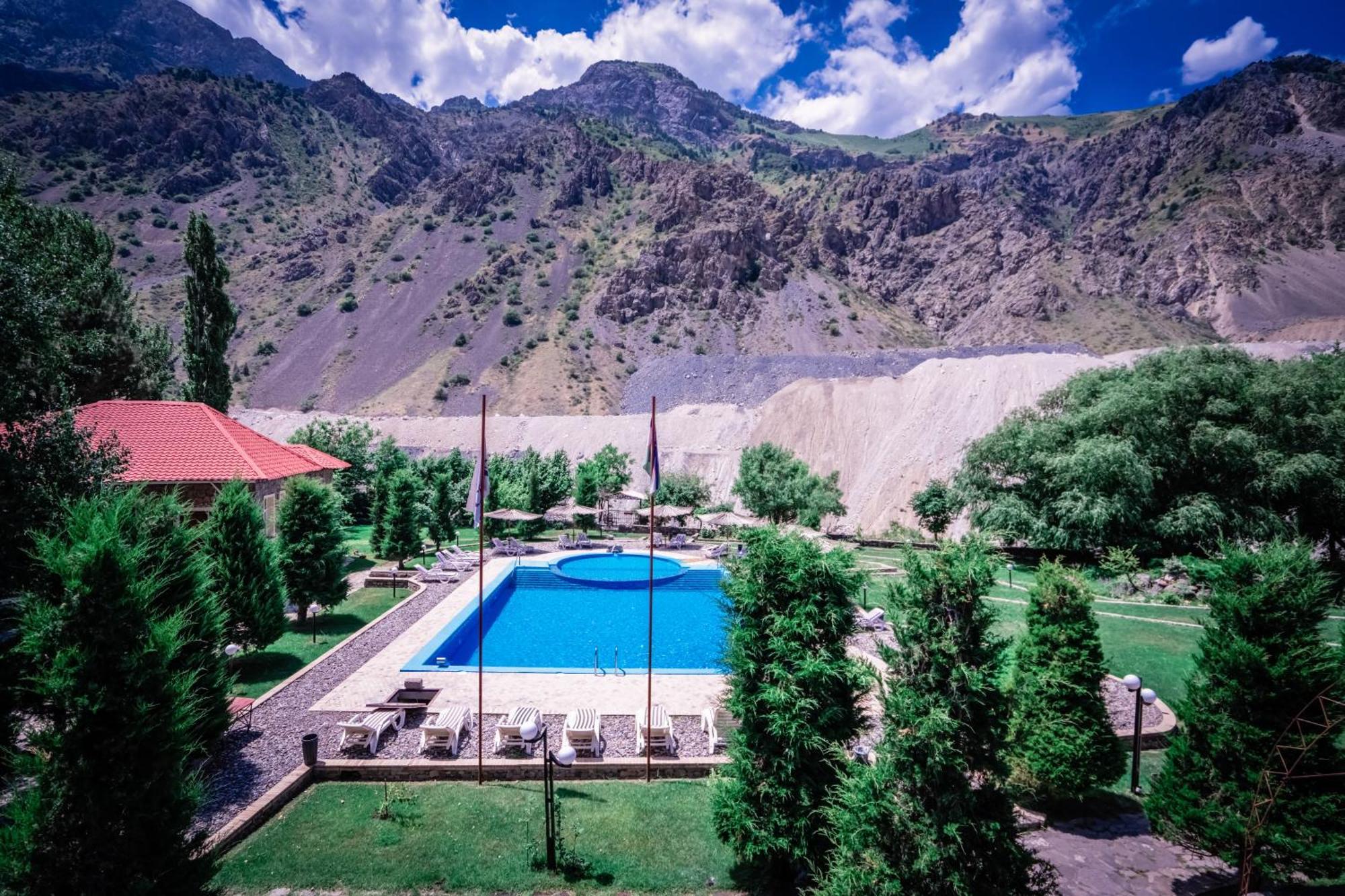 Chatcal Mountains Resort Burchmulla Eksteriør billede